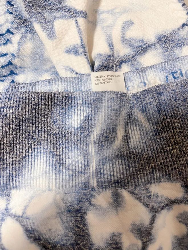 星空体育平台·app好穿又好看的儿童和成人运动服带着孩子动起来吧！(图2)