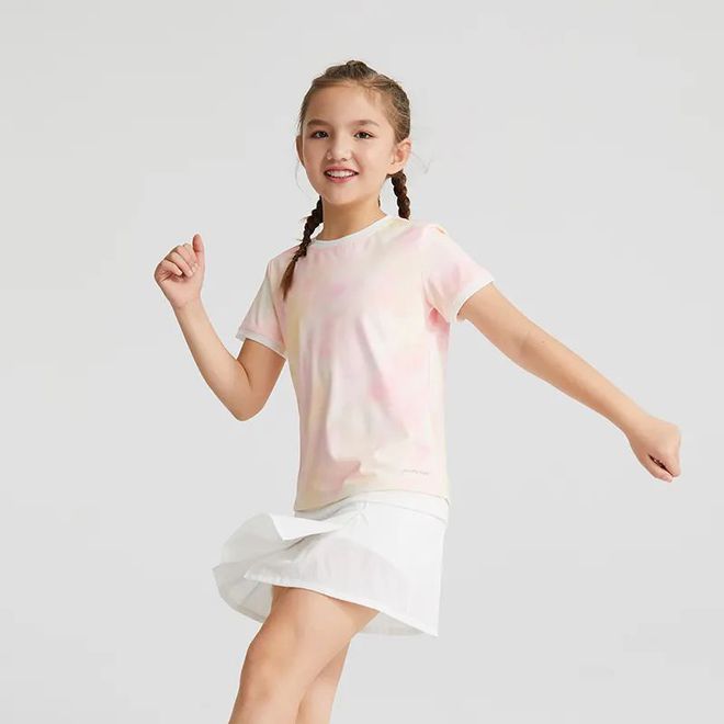 星空体育平台·app好穿又好看的儿童和成人运动服带着孩子动起来吧！(图22)