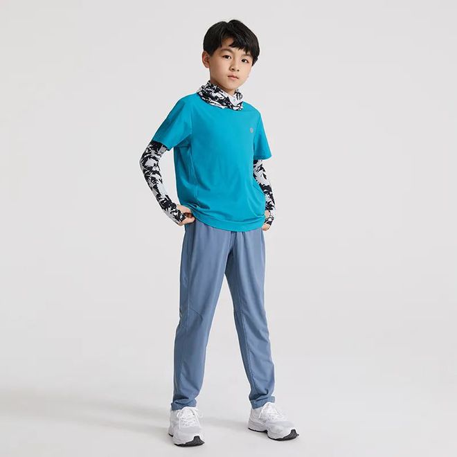 星空体育平台·app好穿又好看的儿童和成人运动服带着孩子动起来吧！(图28)