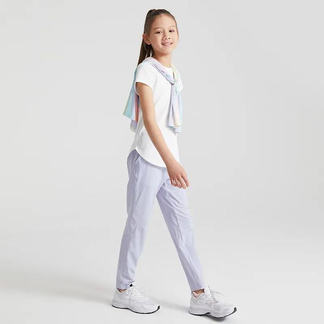 星空体育平台·app好穿又好看的儿童和成人运动服带着孩子动起来吧！(图40)