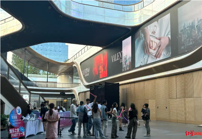 成都热进全国星空体育平台·appTop5！这些商圈人人人人气爆棚！(图3)