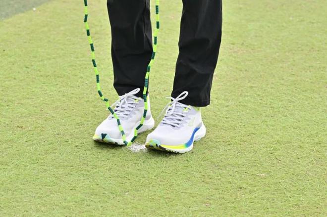 千人跳绳刷新吉尼斯世界纪录！跳绳冠军分享儿童运动鞋挑选秘籍(图5)