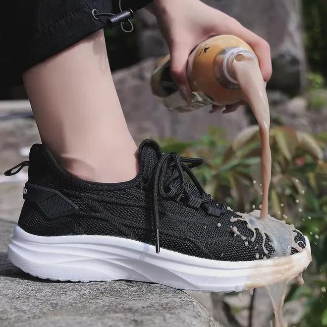 能泡24小时都不进水的运动鞋 雨天不怕湿走路还按摩？(图6)