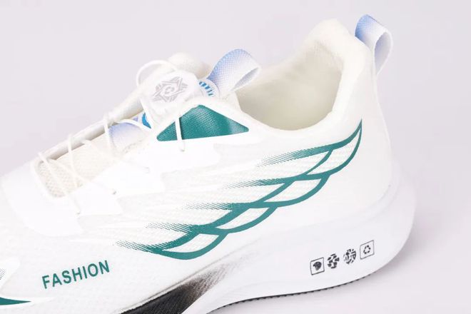 动感率性的透气运动鞋不到百元却穿出千元舒适感秋冬穿爽爆了！(图23)