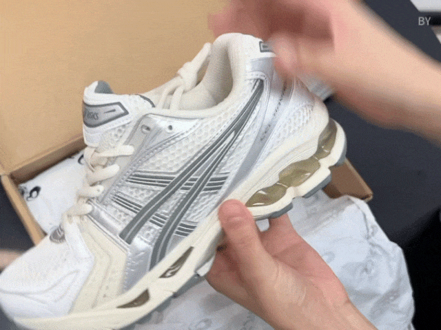 连衣裙+运动鞋=今秋王炸cp！巨巨巨洋气谁穿谁好看！(图3)