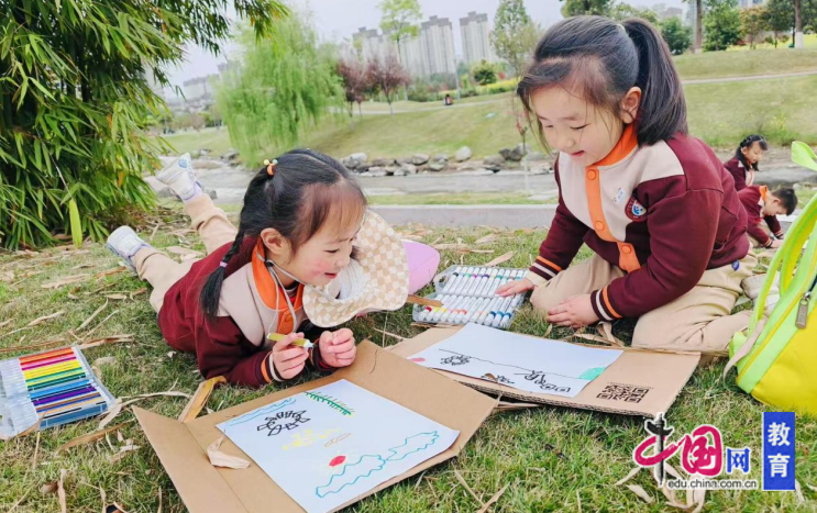 携春意·趣春游 眉山洪雅实幼让幼儿在春光中感受自然之美(图2)