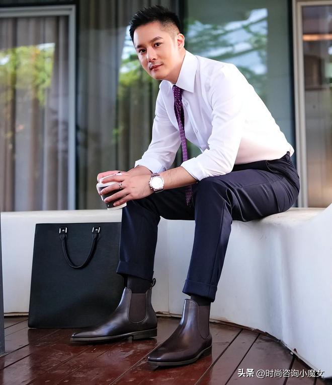 难怪男人不穿运动鞋了今春开始流行“绅士鞋”优雅舒适又高级(图20)