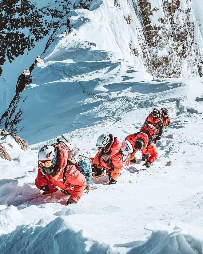 女性户外运动服装不再只是“男性缩小版”(图17)