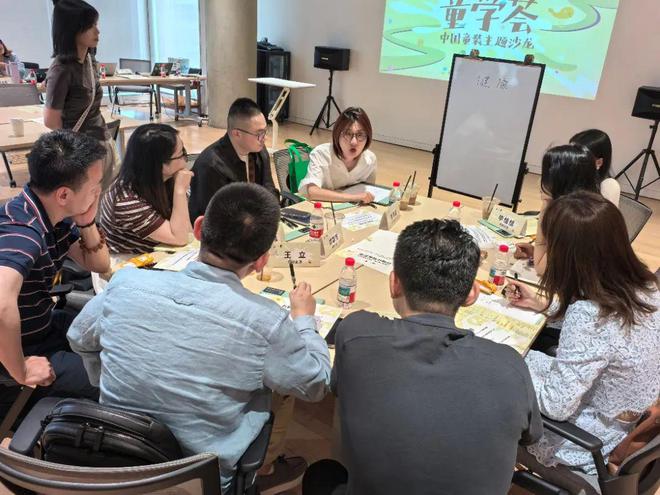 破局童装新时代！中国童装主题沙龙共话“健康+艺术+运动”新趋势(图8)