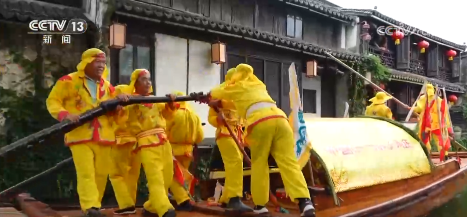 “商文旅”融合催热假日经济 “花样”民俗点燃消费市场新引擎(图6)