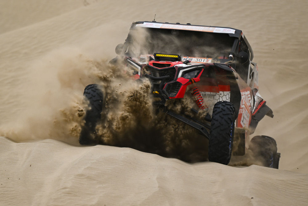 跟着环塔游新疆｜喀什篇：穿古城触云端天地大美(图2)