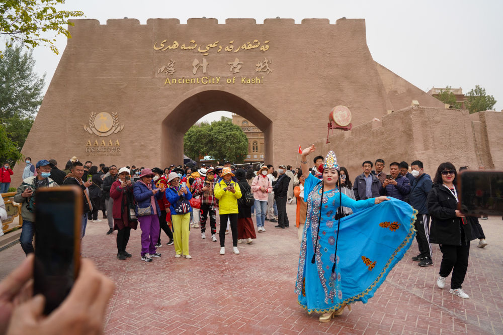 跟着环塔游新疆｜喀什篇：穿古城触云端天地大美(图17)