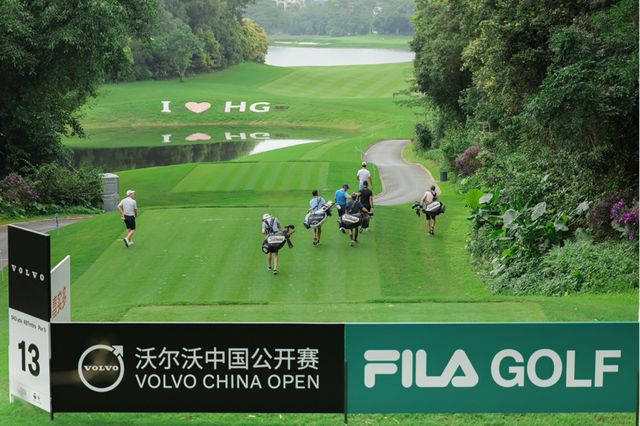 FILA斐乐品牌：高端运动时尚驱动超预期增长(图5)