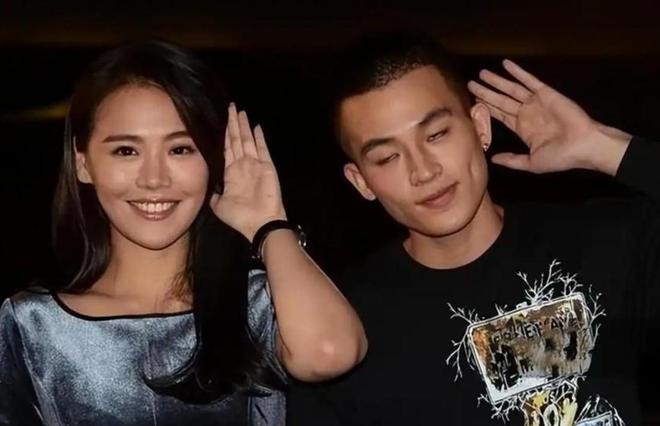 欧豪没想到！曾被他“舍弃”的马思纯跟张哲轩竟发光发热？(图4)